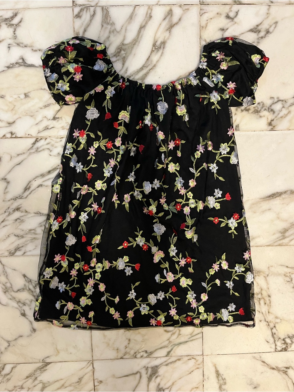 Kimchi Blue Women’s Size Small Black Floral Dress
